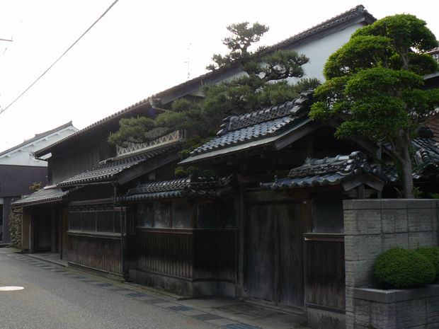 �q�g�w���E����ƏZ��