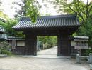 樗谿神社神門は格式が感じられる武家門でもあります