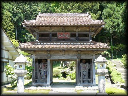 �i�����R��