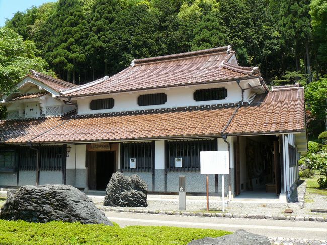 ���R�A������s����x�X