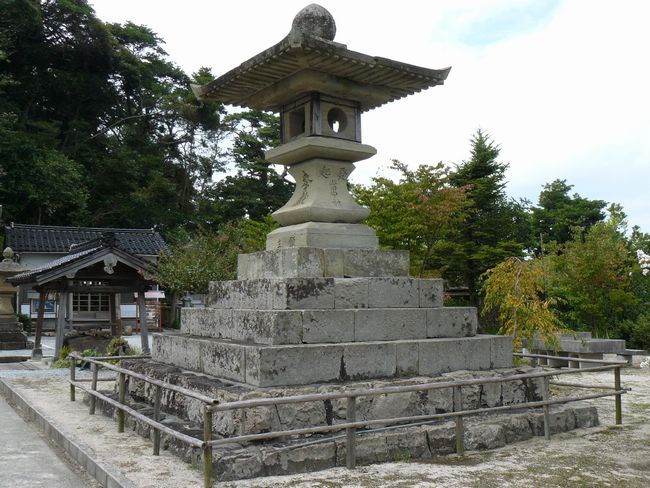 �����_��