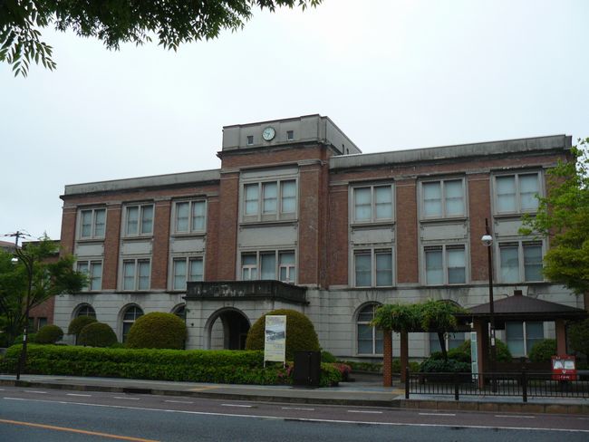 �Ďq�s�������فi�R�A���j�فj