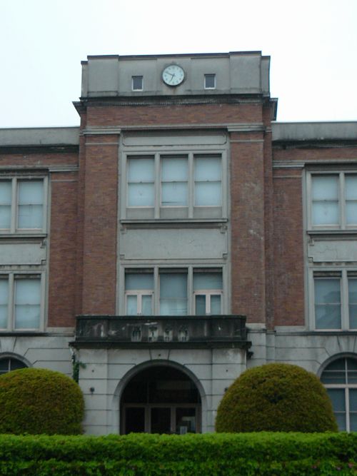 �Ďq�s�������فi�R�A���j�فj